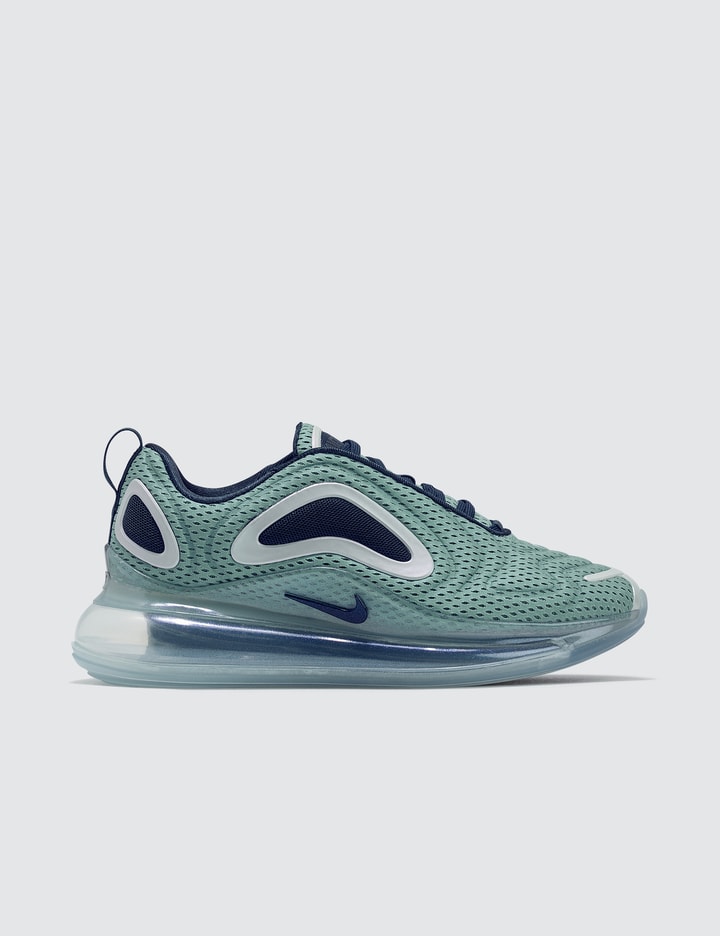 W Air Max 720 Placeholder Image