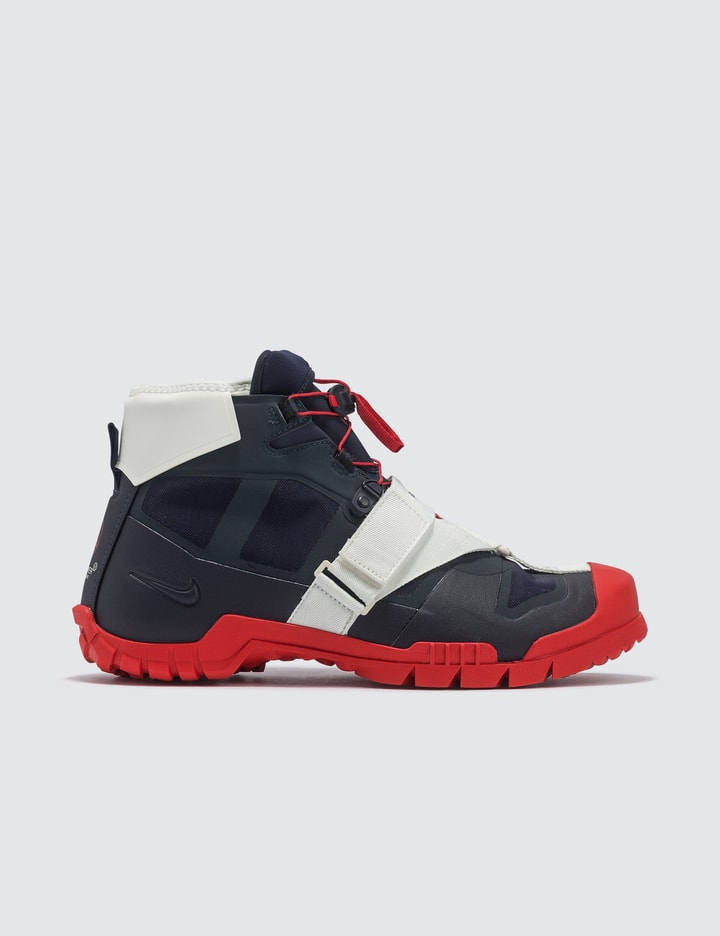 Nike x Undercover SFB Mountain Boot Placeholder Image