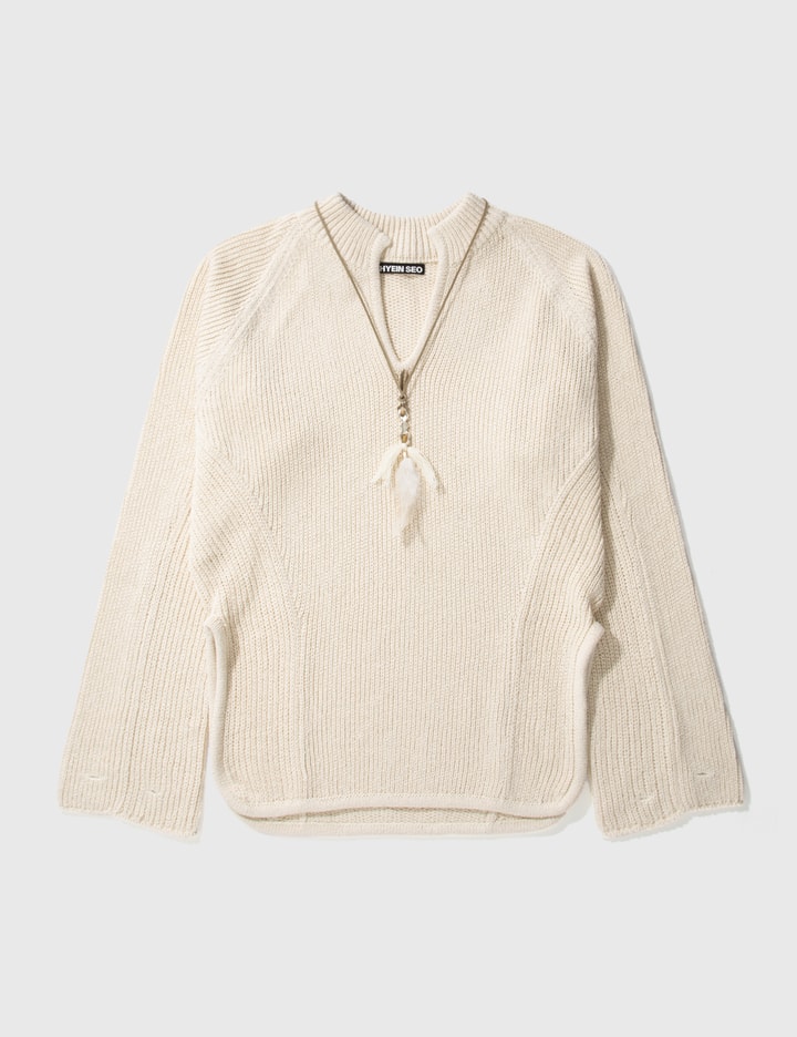 Oversized Knit With Necklace Placeholder Image