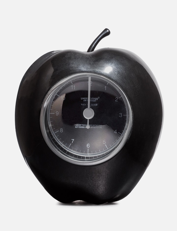 UNDERCOVER GILAPPLE CLOCK Placeholder Image