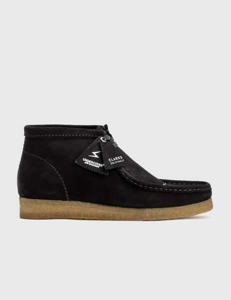 Undercover Undercover x Clarks Wallabee Boots