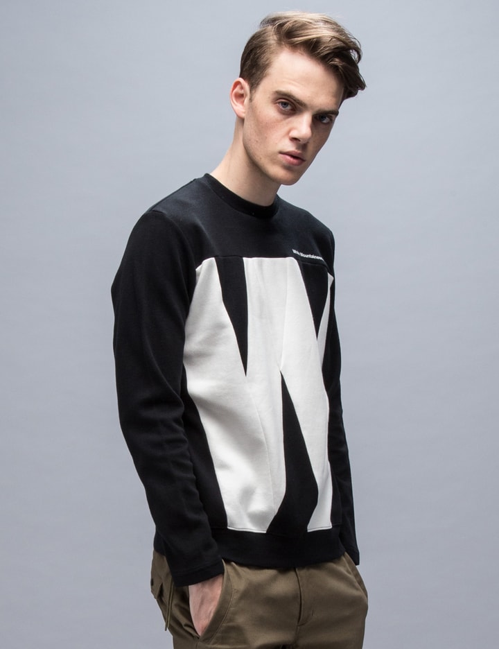W Contrasted Sweatshirt Placeholder Image