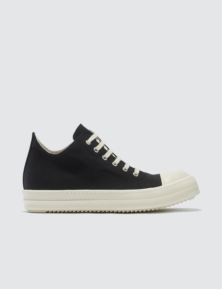 Low Sneakers Placeholder Image
