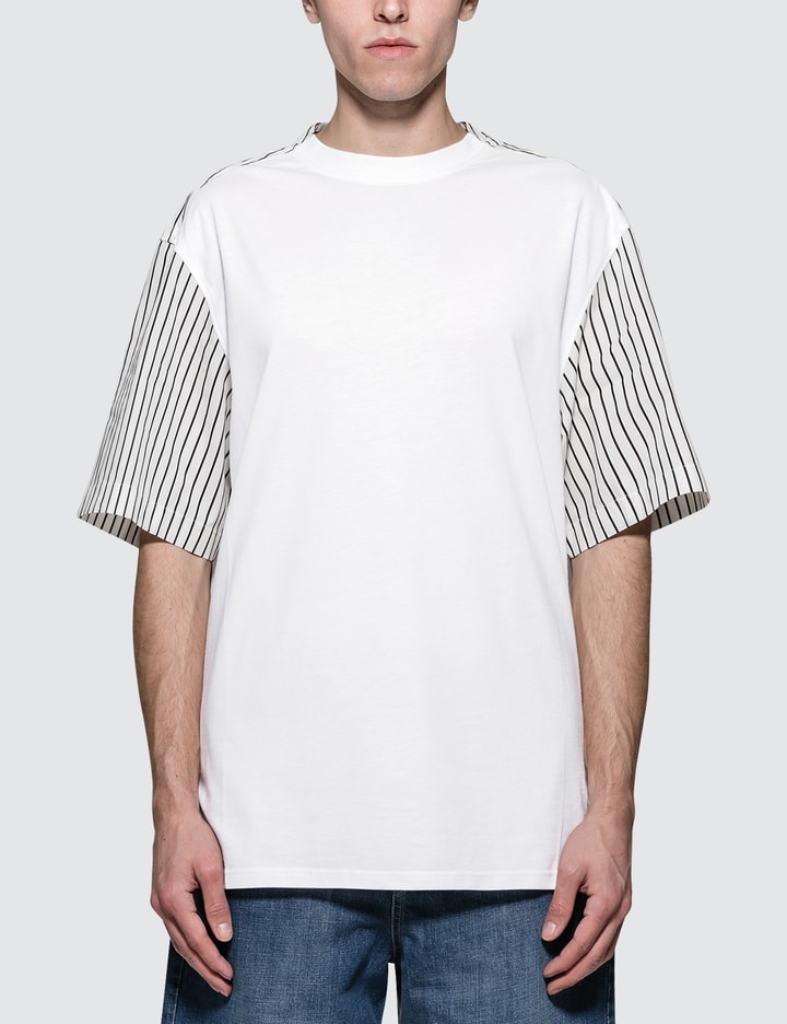Short Shirt Back Fabric Mix S/S T-Shirt Placeholder Image